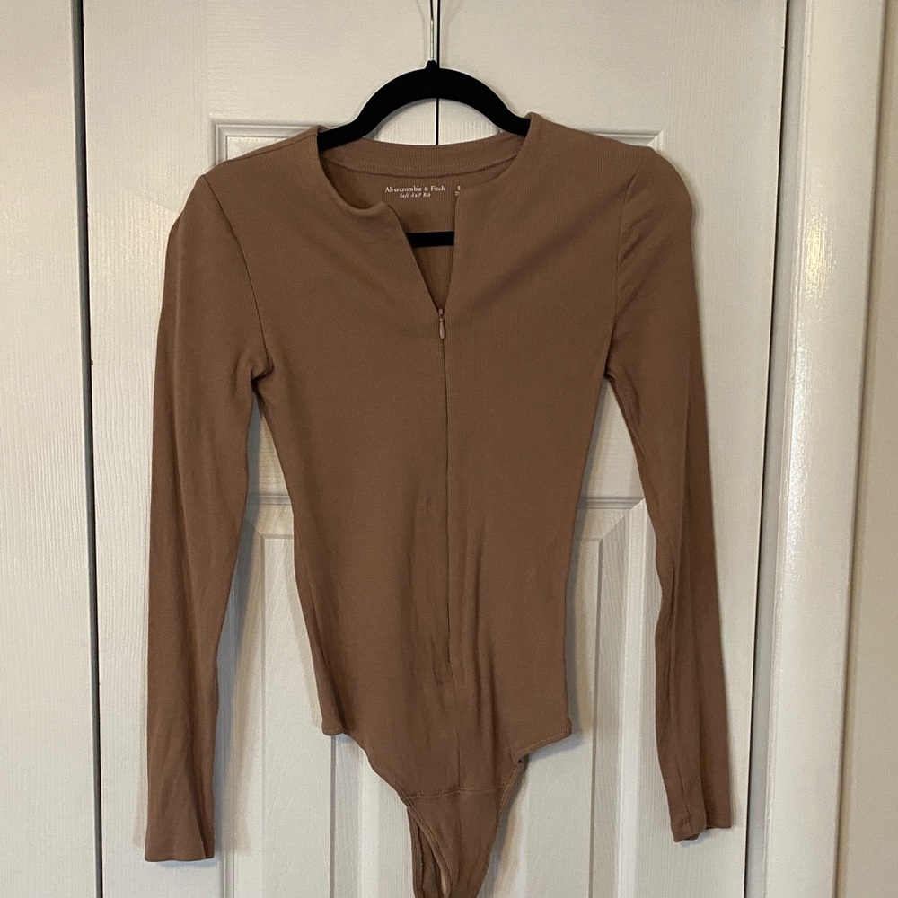 Abercrombie ribbed bodysuit